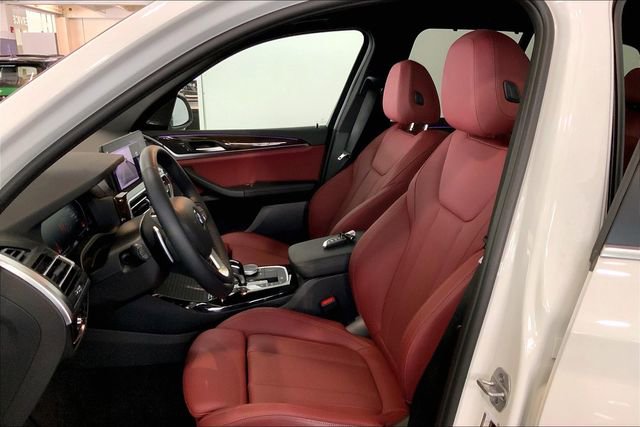 Used 2024 BMW X3 sDrive30i w/ Premium Package image 24