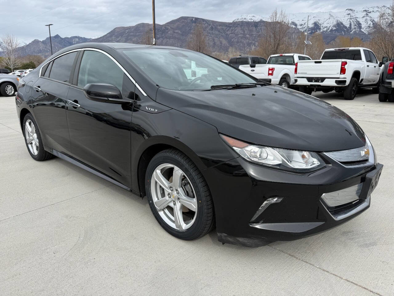 Used 2017 Chevrolet Volt LT