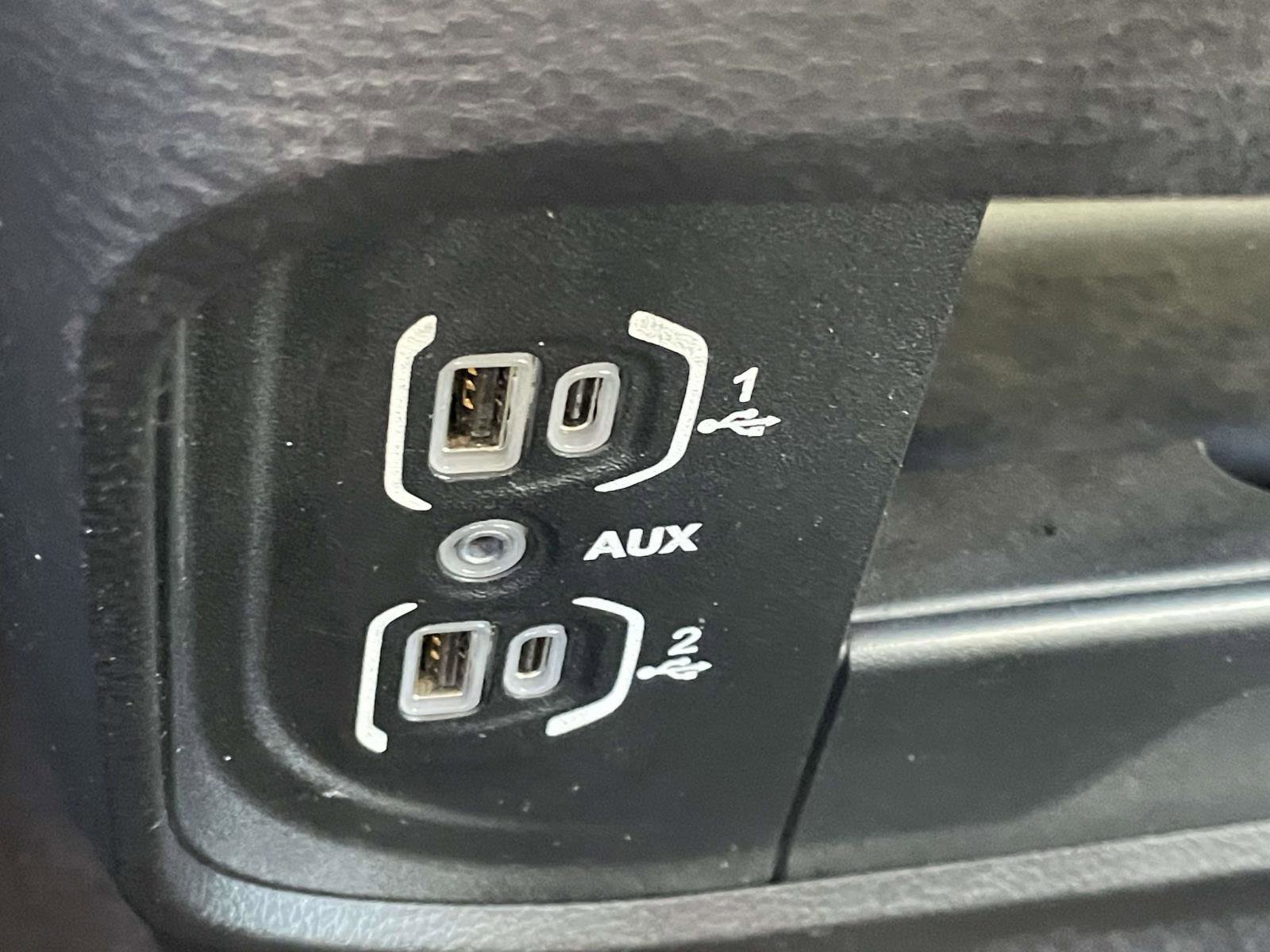 Used 2024 RAM 2500 Big Horn w/ Bed Utility Group image 11