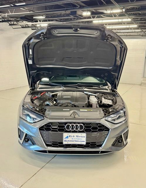 Used 2021 Audi A4 2.0T Premium w/ Convenience Package image 29
