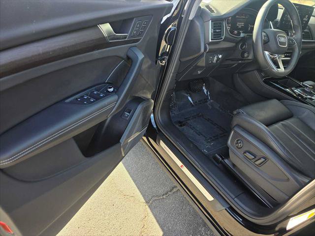Used 2023 Audi Q5 2.0T Prestige w/ Prestige Package AWD/4WD image 24