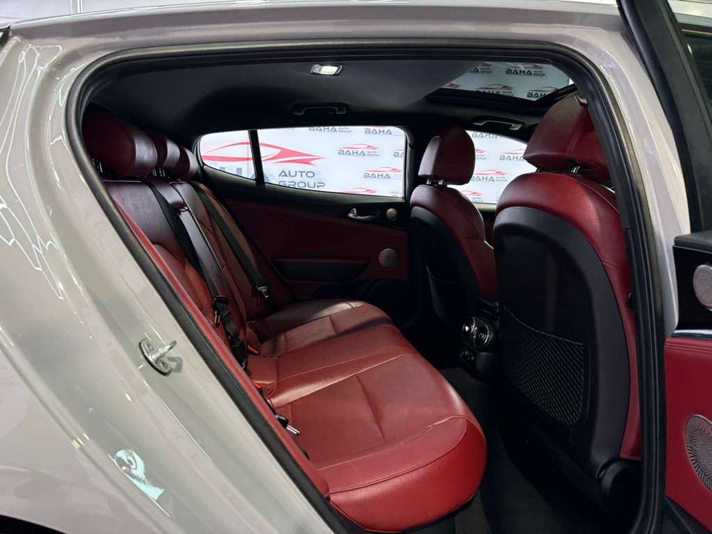 Used 2023 Kia Stinger GT-Line w/ Sun & Sound Package AWD/4WD image 30