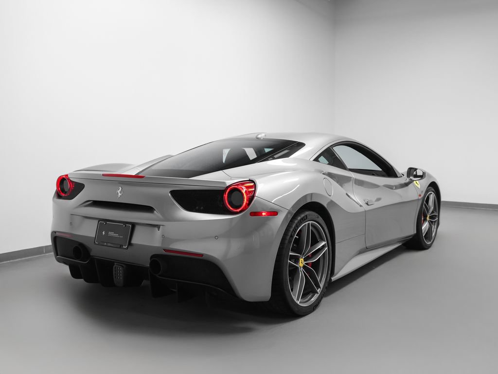 Certified 2018 Ferrari 488 GTB RWD image 34