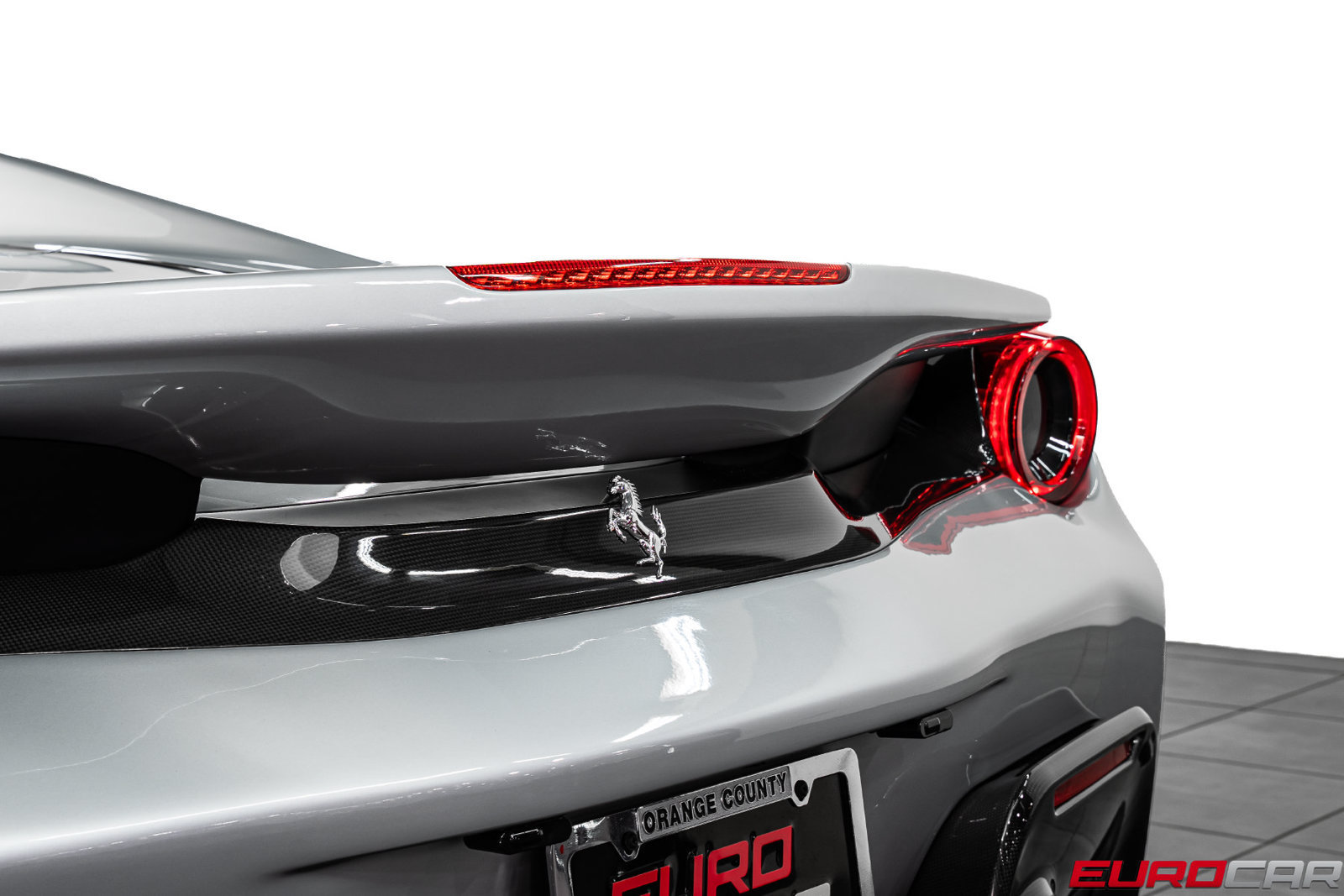 Used 2020 Ferrari 488 Pista Spider RWD image 31