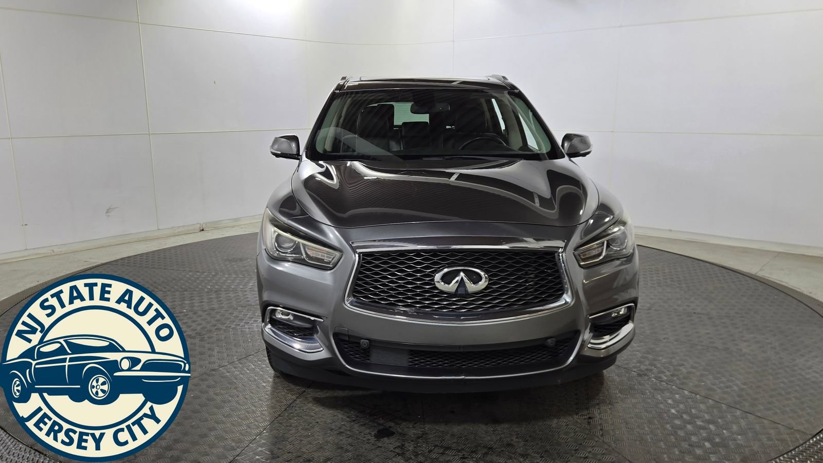 Used 2017 INFINITI QX60 FWD w/ Premium Plus Package image 2