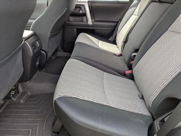 Used 2022 Toyota 4Runner SR5 AWD/4WD image 18