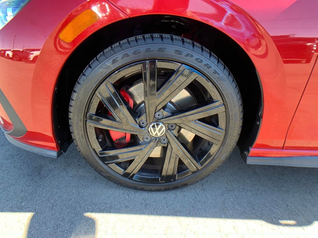 Used 2022 Volkswagen GTI SE image 28