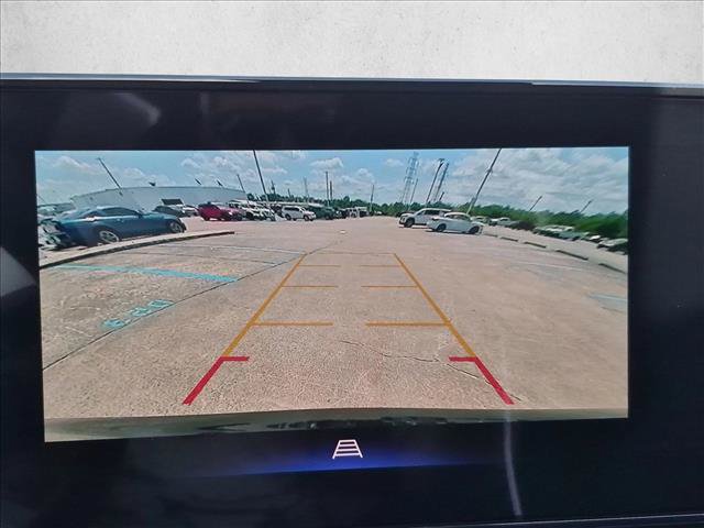 New 2026 Chevrolet Trax LT w/ Driver Confidence Package FWD image 13