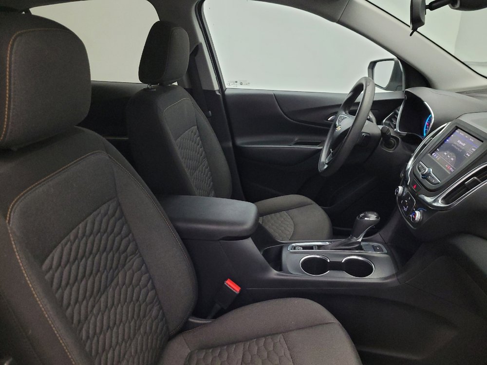 Used 2020 Chevrolet Equinox LT w/ LPO, Floor Liner Package AWD/4WD image 21
