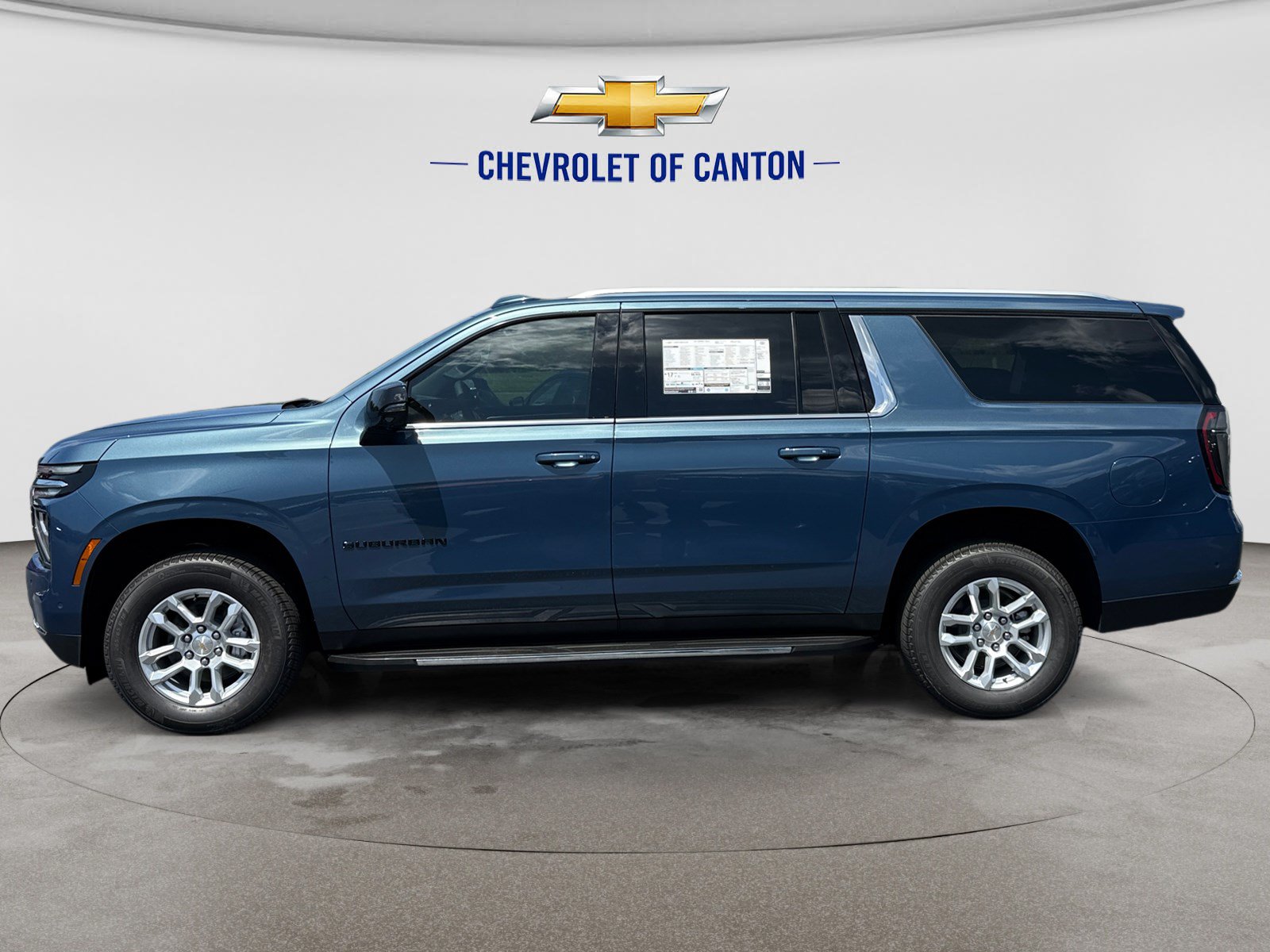 New 2026 Chevrolet Suburban LT w/ Advanced Technology Package RWD image 8