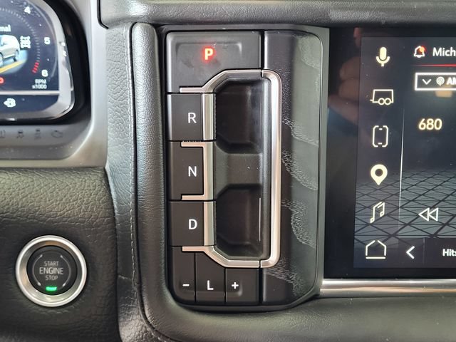 Used 2024 GMC Yukon Denali w/ Advanced Technology Package AWD/4WD image 19
