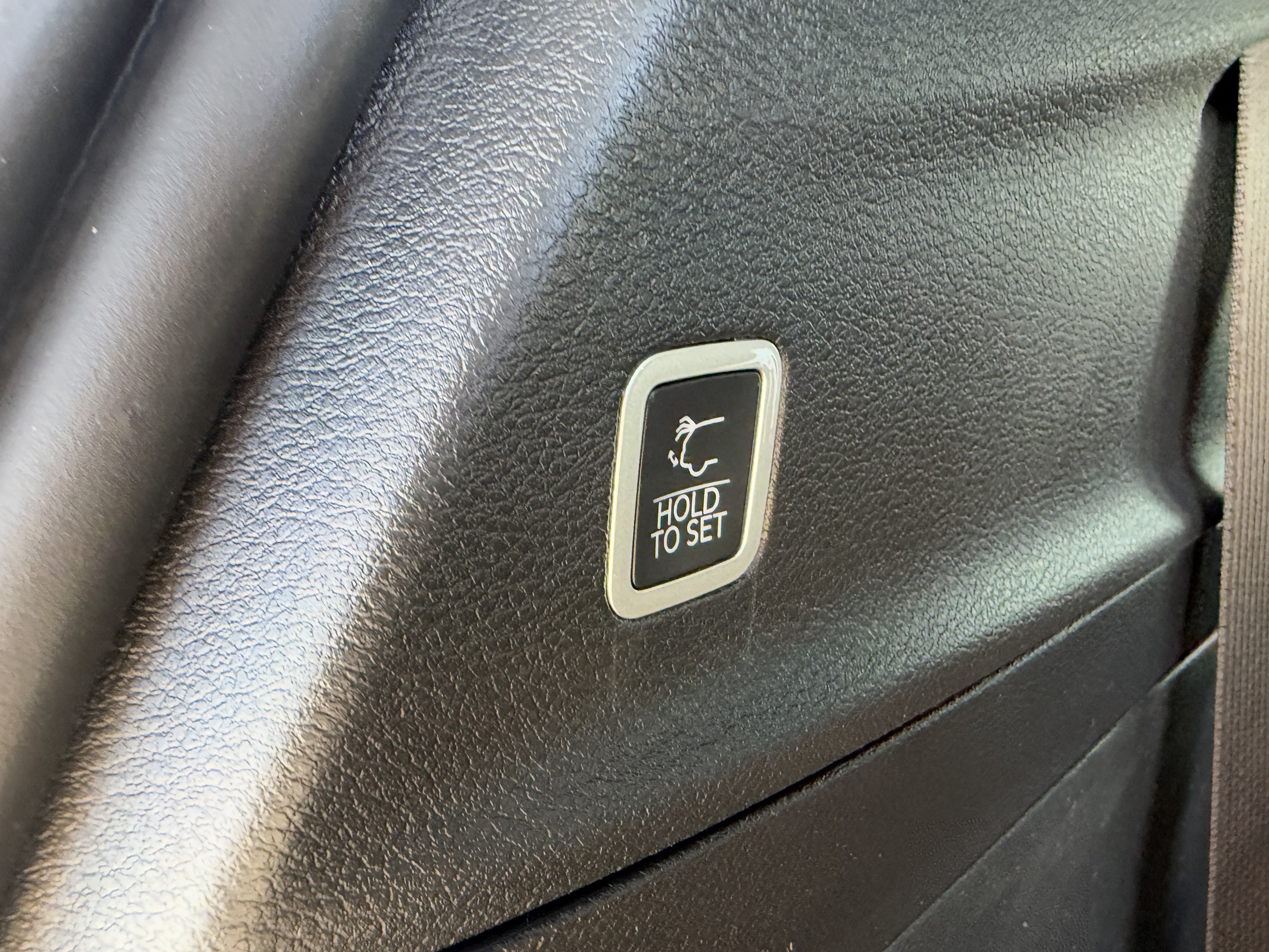 New 2027 Chrysler Pacifica LX FWD image 13