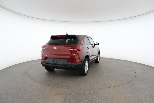 Used 2025 Chevrolet TrailBlazer LS w/ LS Convenience Package image 16