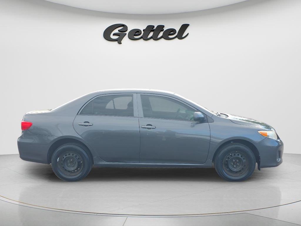 Used 2013 Toyota Corolla L FWD image 3