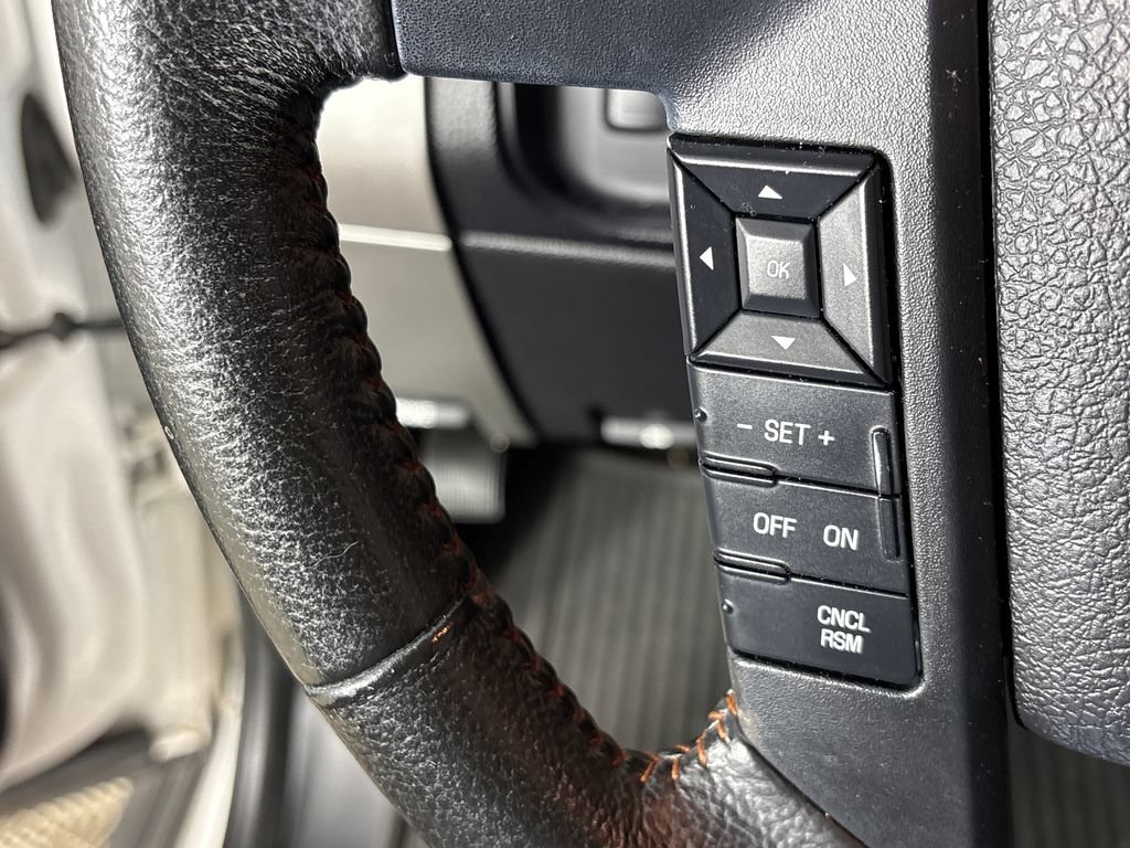 Used 2016 Ford Expedition King Ranch RWD image 17