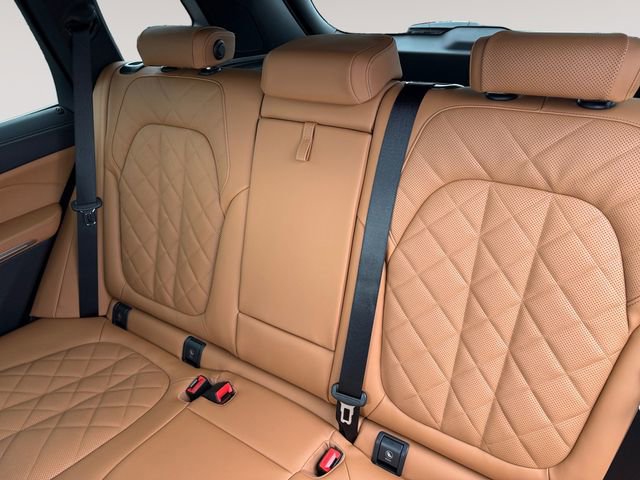 New 2026 BMW X5 xDrive40i w/ Climate Comfort Package AWD/4WD image 13