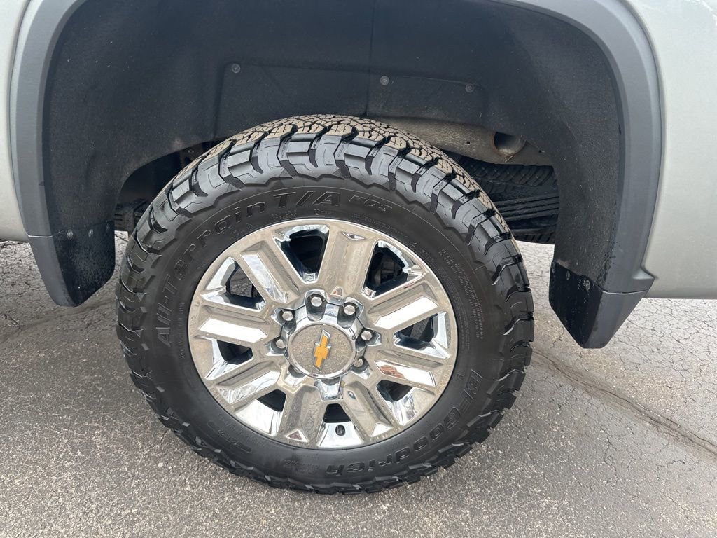 Used 2024 Chevrolet Silverado 2500 High Country image 26