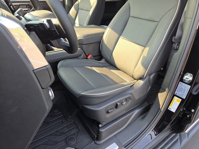 New 2026 GMC Yukon Elevation w/ Elevation Premium Package AWD/4WD image 30