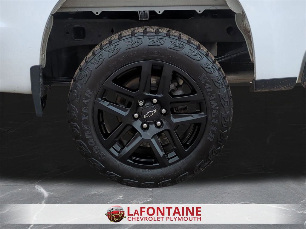 Used 2022 Chevrolet Silverado 1500 Custom Trail Boss w/ LPO, Dark Essentials Package image 29