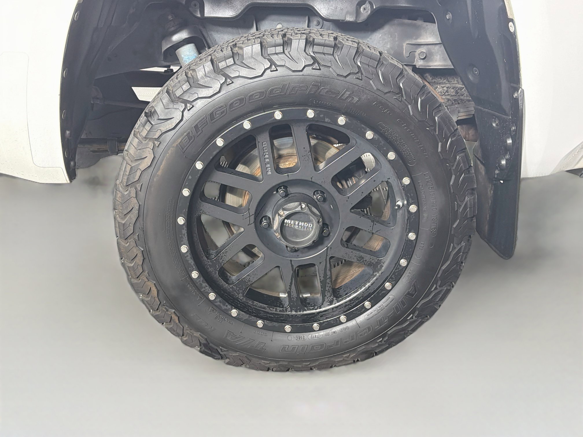 Used 2014 Toyota Tundra SR5 w/ SR5 Upgrade Package AWD/4WD image 11