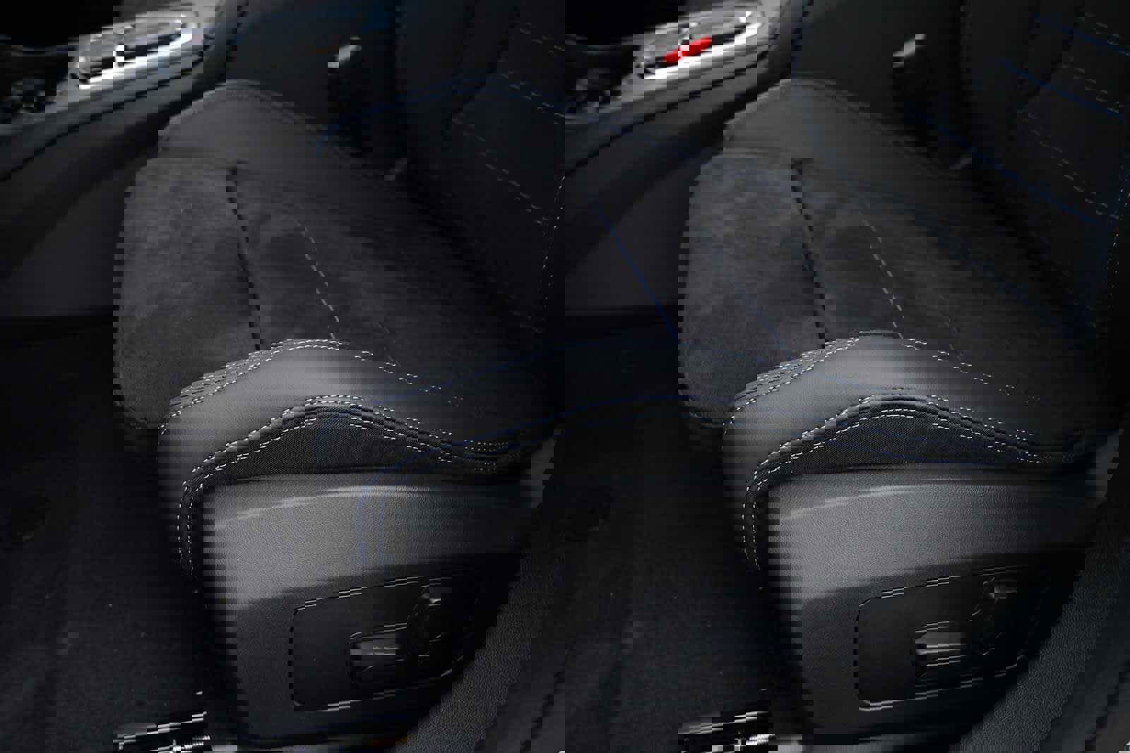 Used 2026 BMW 228i w/ Technology Package image 7