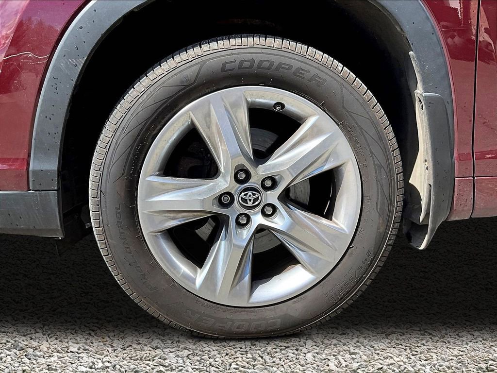 Used 2016 Toyota Highlander Limited w/ Protection Package #3 image 8