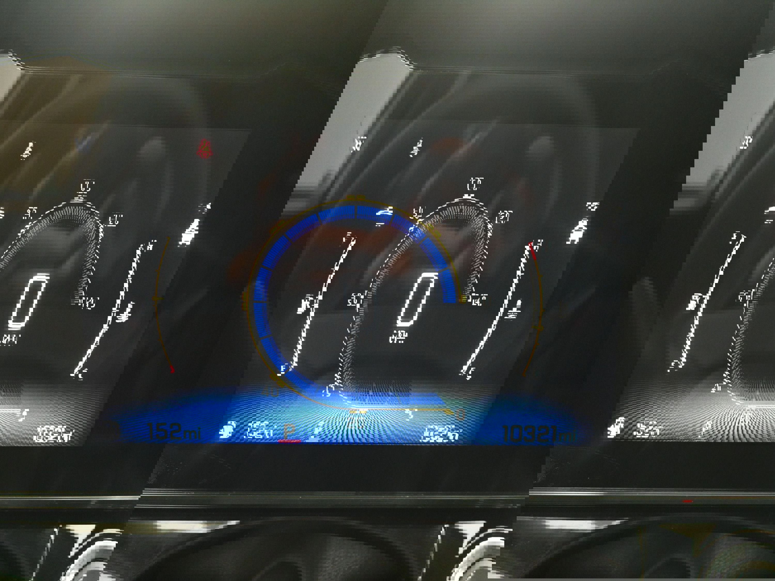 Certified 2025 Chevrolet Trax RS w/ Driver Confidence Package image 14