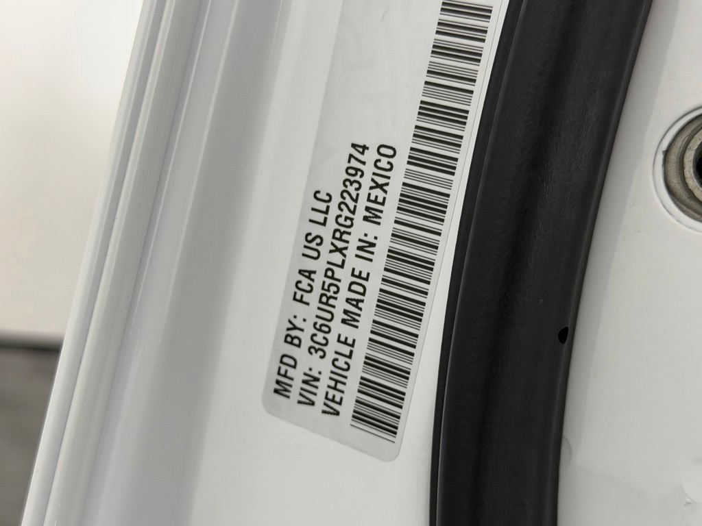 Certified 2024 RAM 2500 Limited w/ Towing Technology Group AWD/4WD image 34