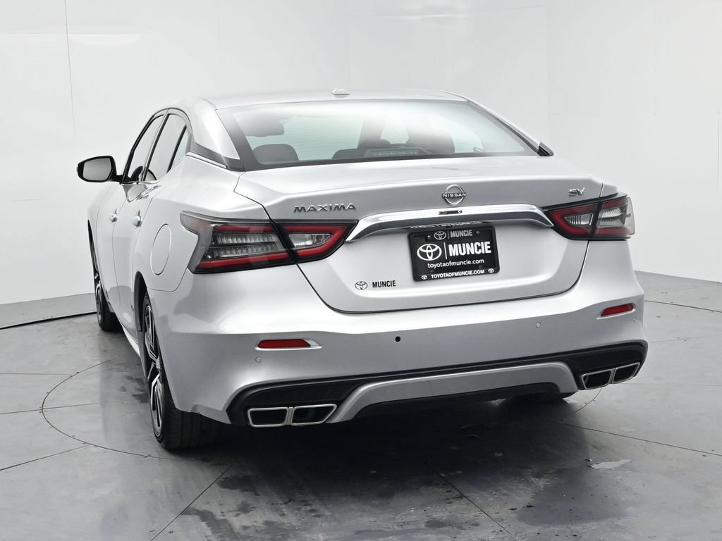 Used 2023 Nissan Maxima SV w/ Floor Mat Group FWD image 6