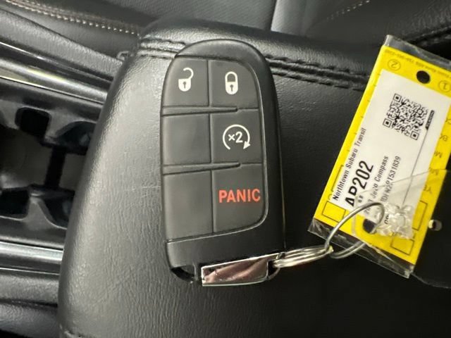 Used 2023 Jeep Compass Latitude AWD/4WD image 26