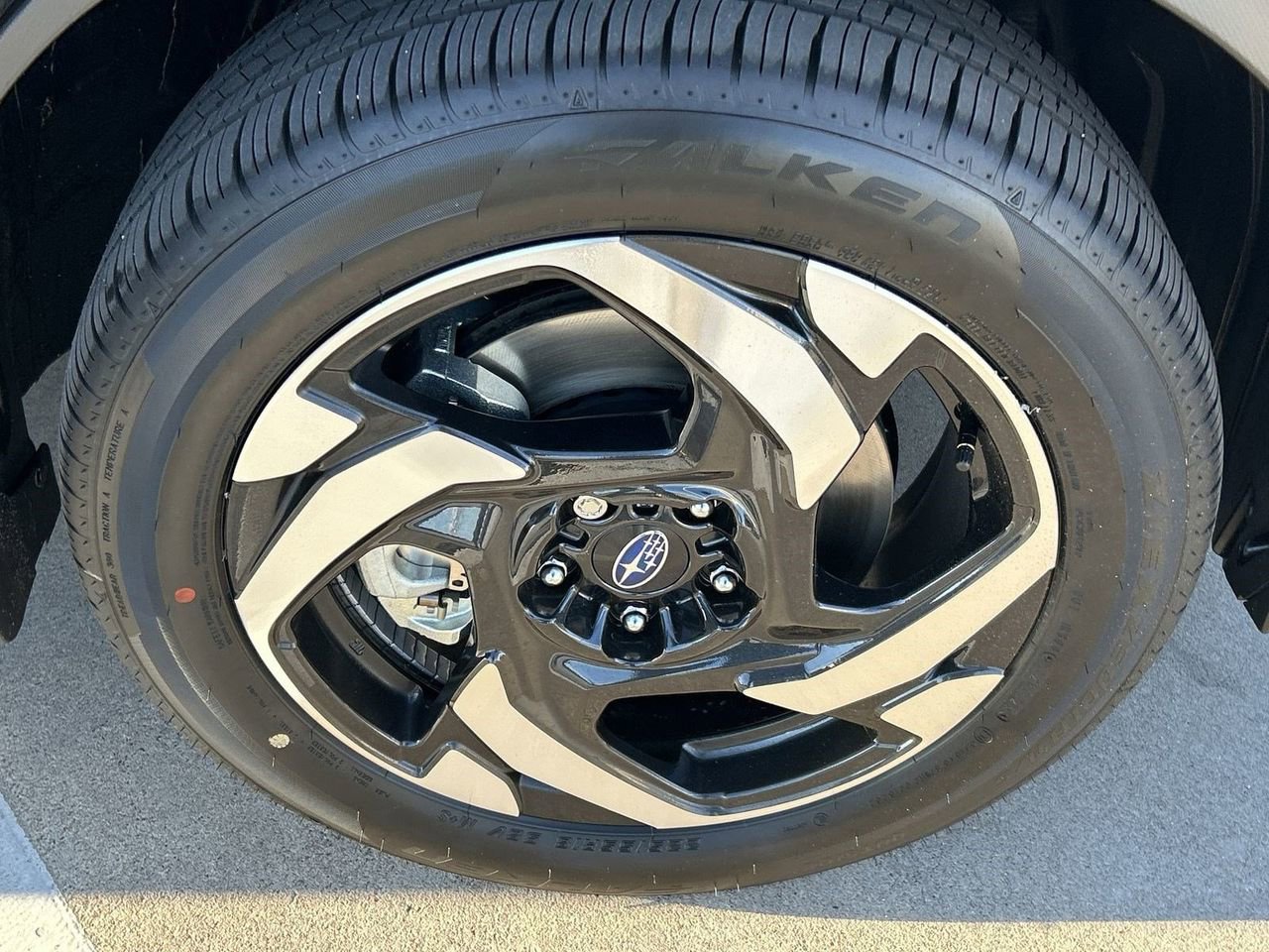 New 2026 Subaru Crosstrek 2.5i Limited AWD/4WD image 6