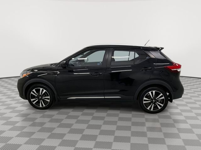 Used 2018 Nissan Kicks SR image 6