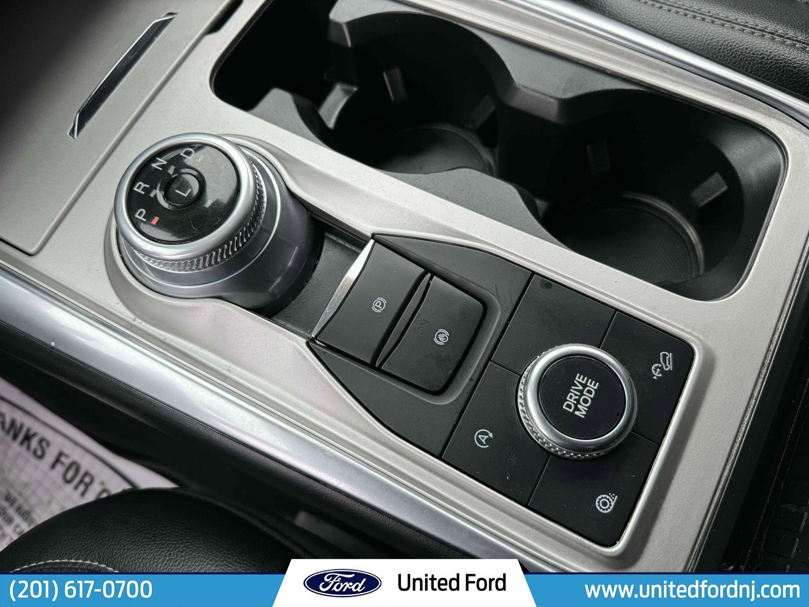 Used 2021 Ford Explorer Limited w/ Equipment Group 301A image 22