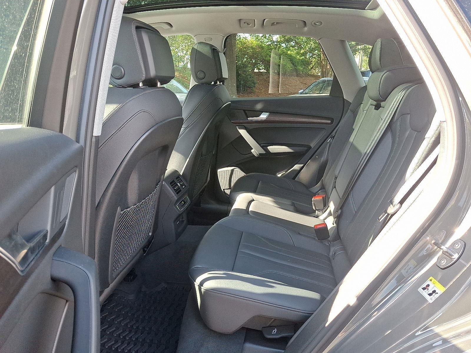 Certified 2025 Audi Q5 2.0T Premium image 10