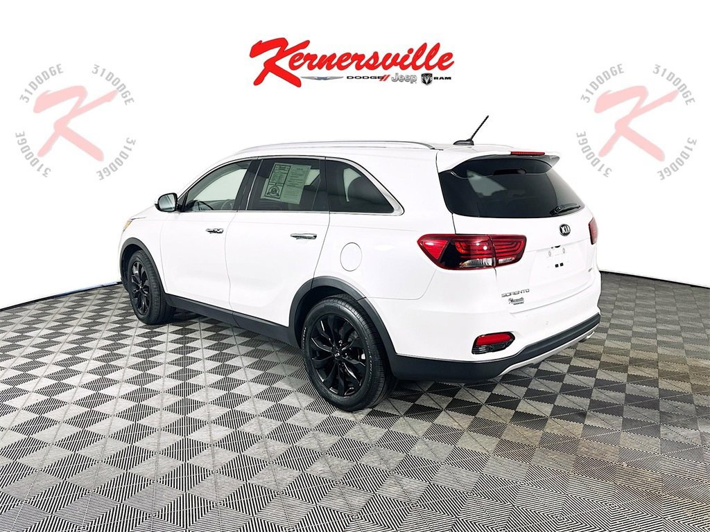 Used 2020 Kia Sorento EX image 5
