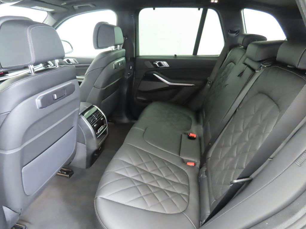 New 2026 BMW X5 xDrive40i w/ M Sport Package image 20