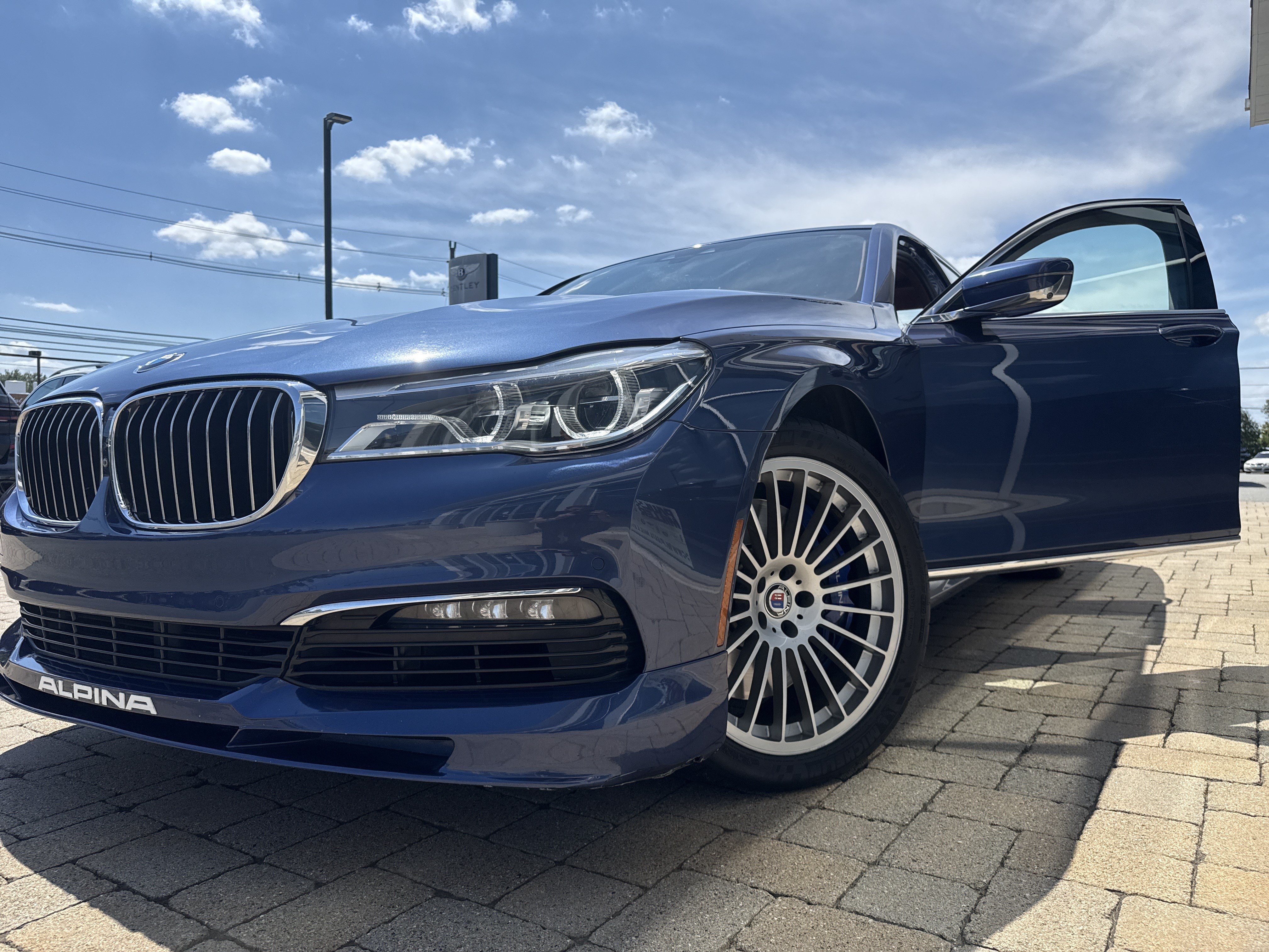 Used 2018 BMW ALPINA B7 xDrive AWD/4WD image 41