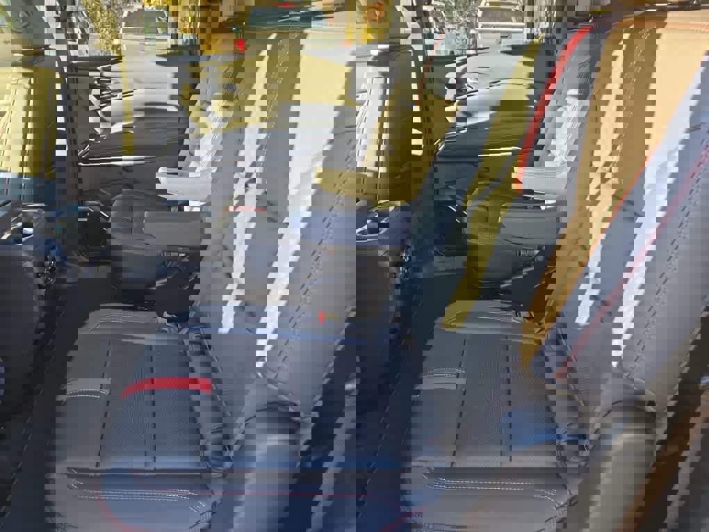 New 2026 Chevrolet Traverse RS image 30