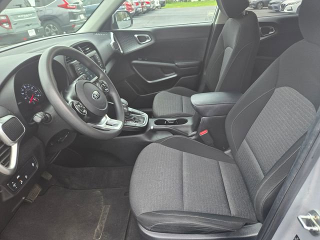 Used 2021 Kia Soul S image 6
