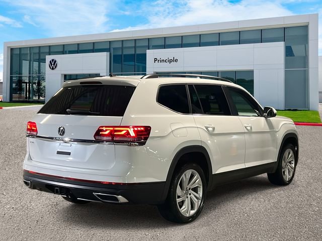 Used 2021 Volkswagen Atlas SE w/ Towing Package image 3