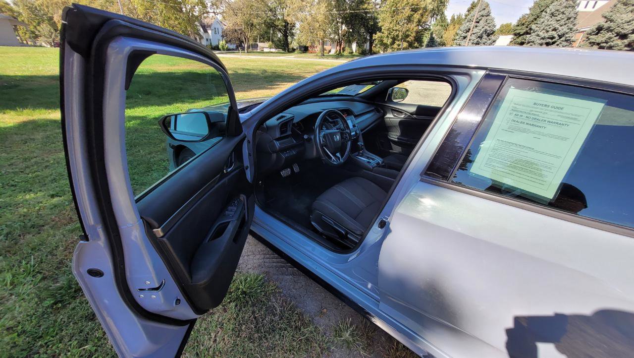 Used 2019 Honda Civic Sport image 10