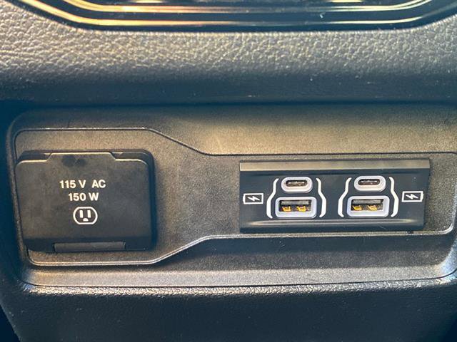 Used 2023 Jeep Grand Cherokee L Laredo image 17