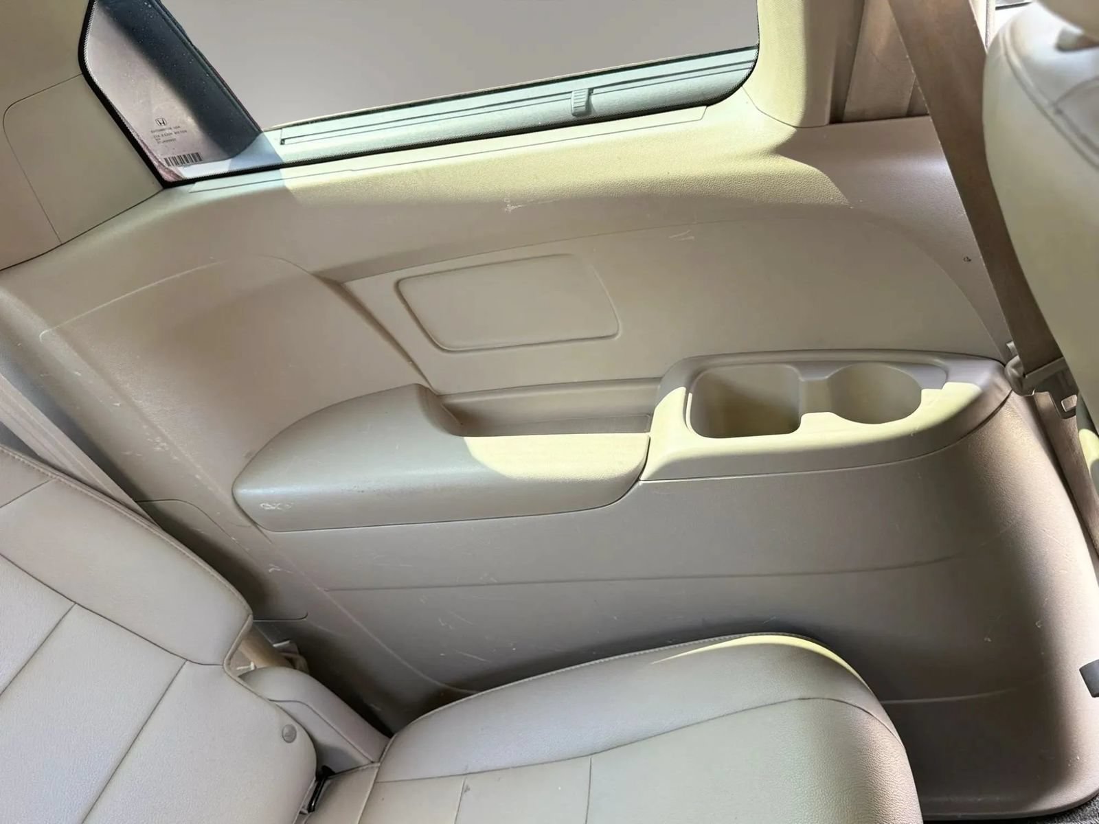 Used 2014 Honda Odyssey EX-L image 24