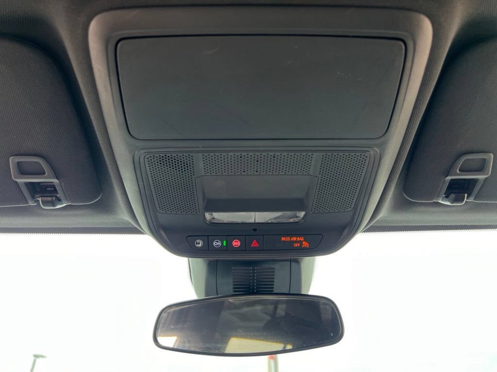 Used 2025 Chevrolet Equinox LT AWD/4WD image 31