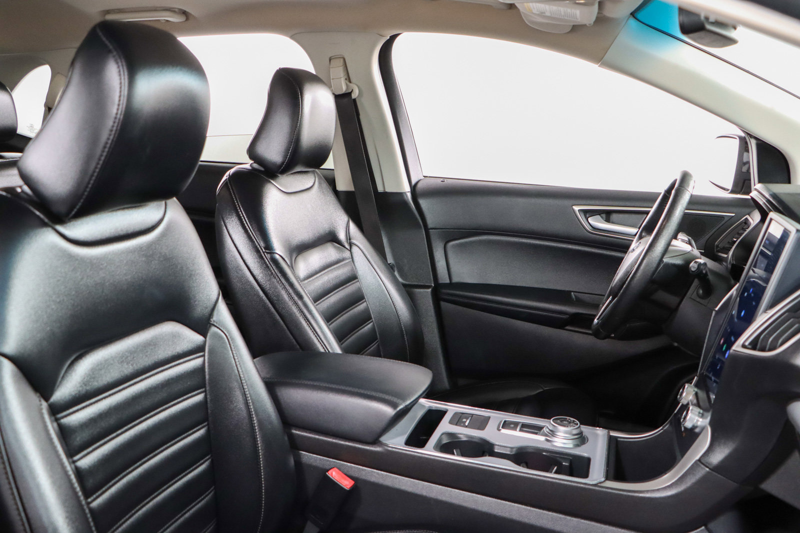 Used 2022 Ford Edge SEL image 26