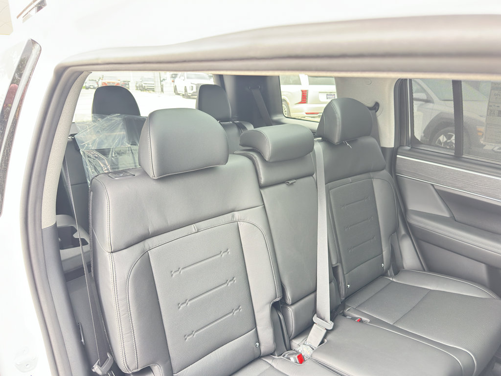 New 2025 Hyundai Santa Fe Limited image 33