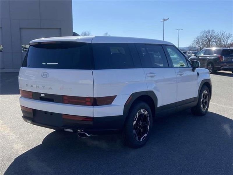 Certified 2025 Hyundai Santa Fe SE image 6