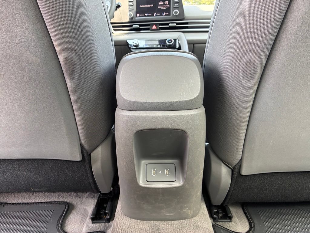 Used 2025 Hyundai Elantra Hybrid FWD image 15