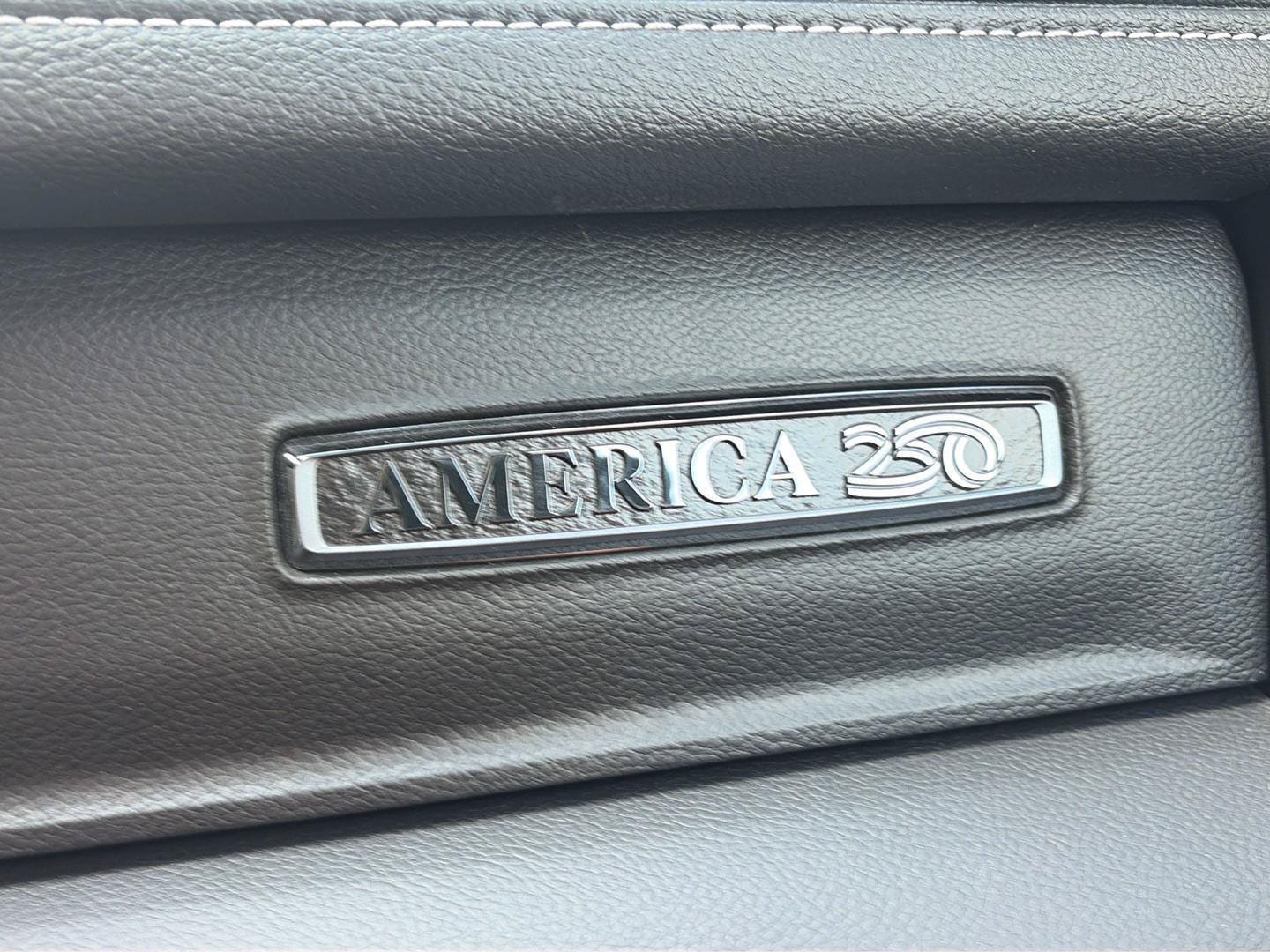 New 2026 RAM 1500 Laramie AWD/4WD image 23