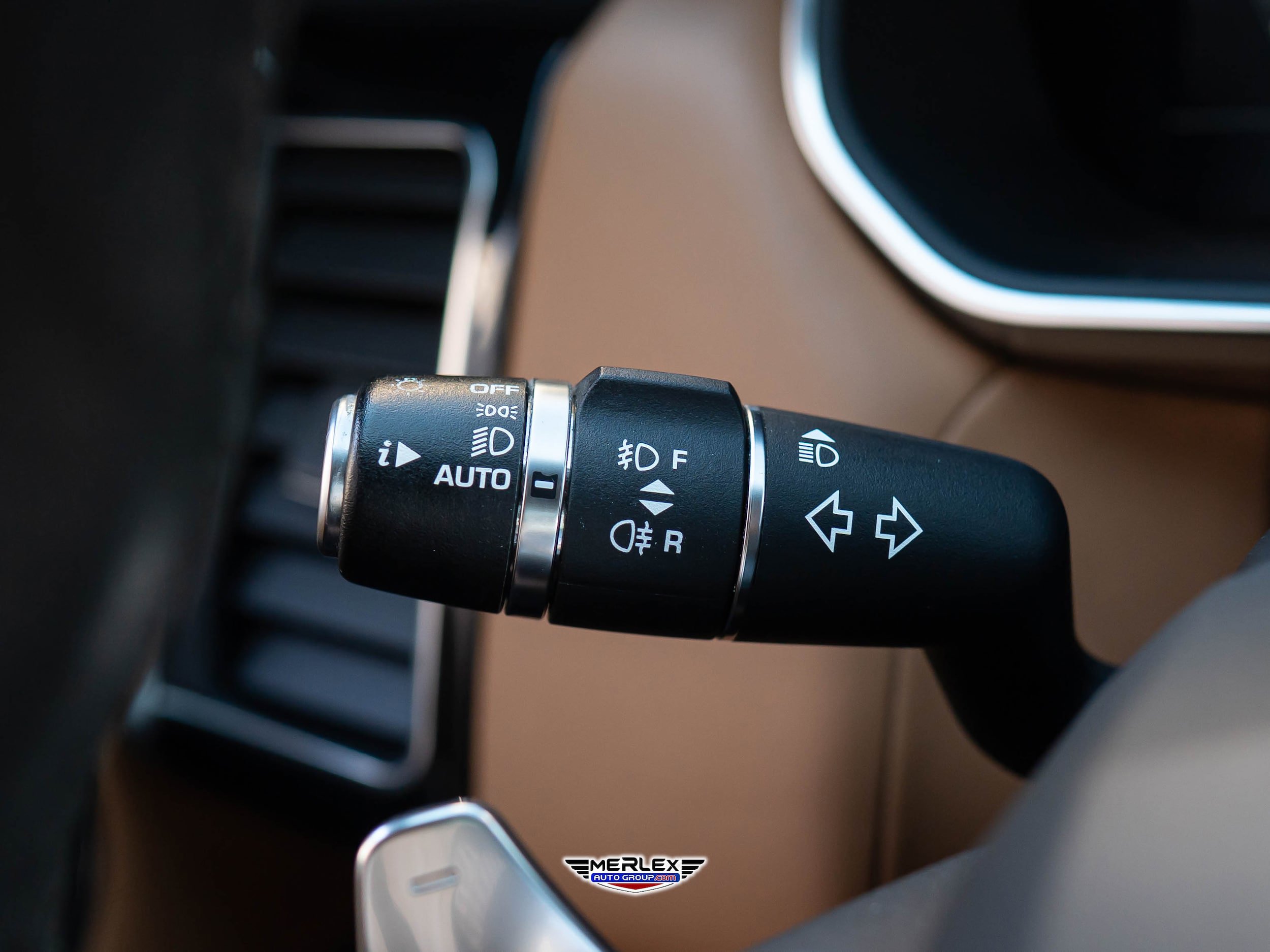 Used 2019 Land Rover Range Rover Sport Supercharged AWD/4WD image 31